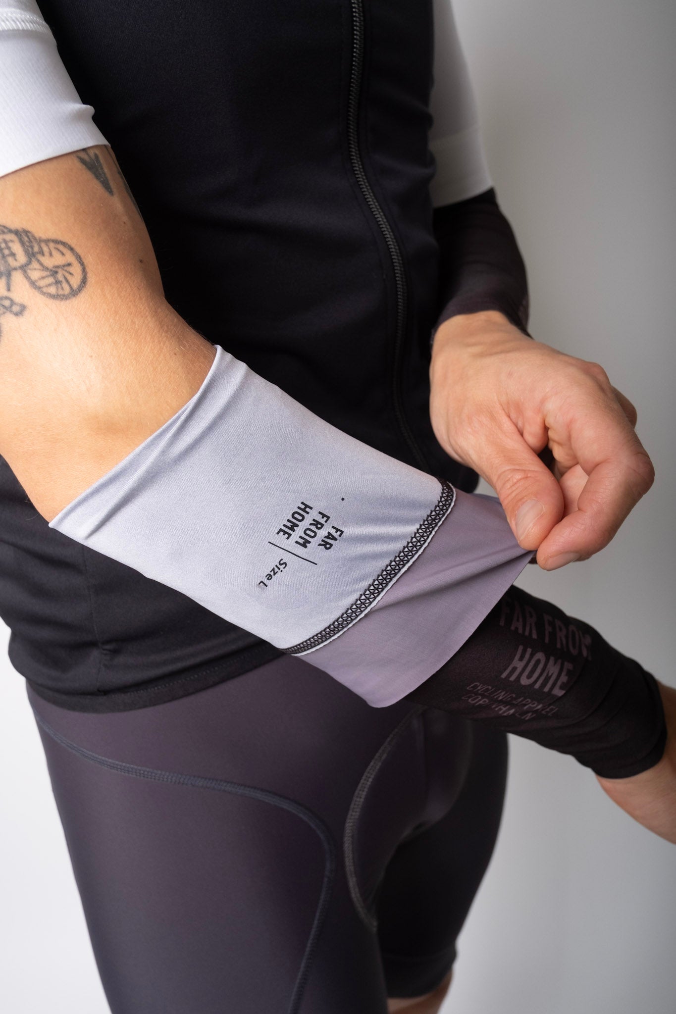 ARM WARMERS - Black